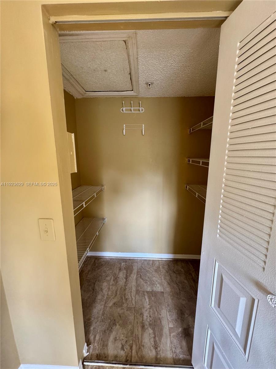 450 S Park Rd #5-307 Hollywood, FL 33021