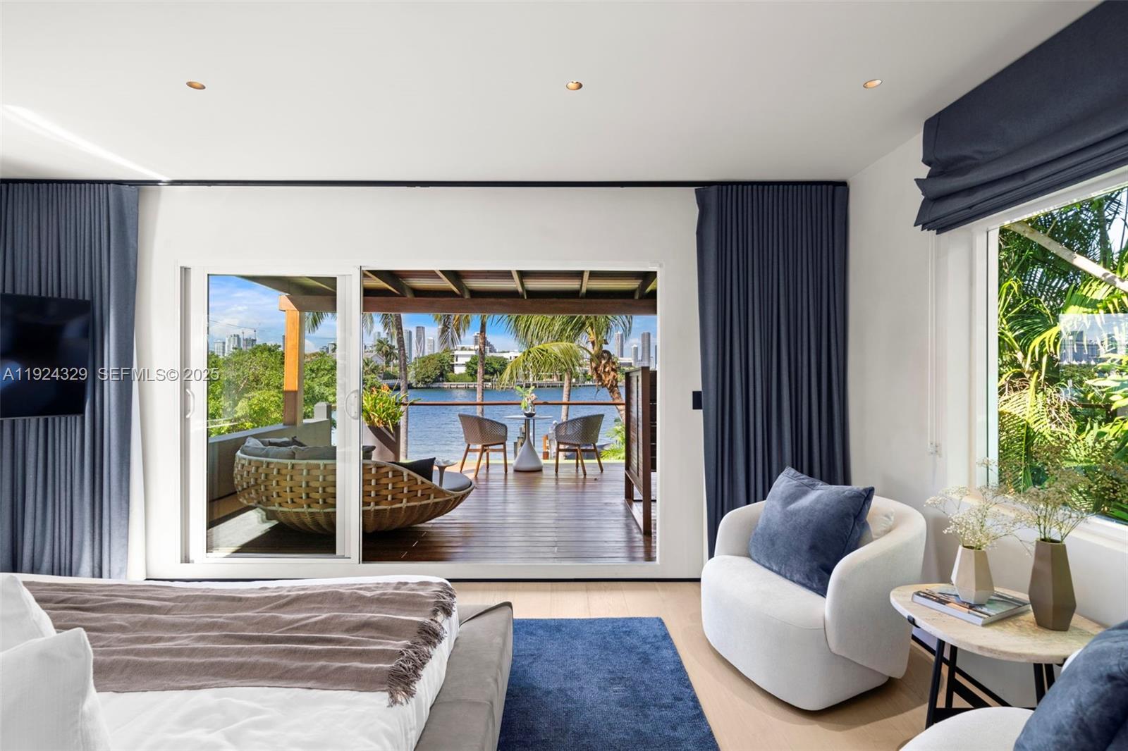 244 W San Marino Dr Miami Beach, FL 33139