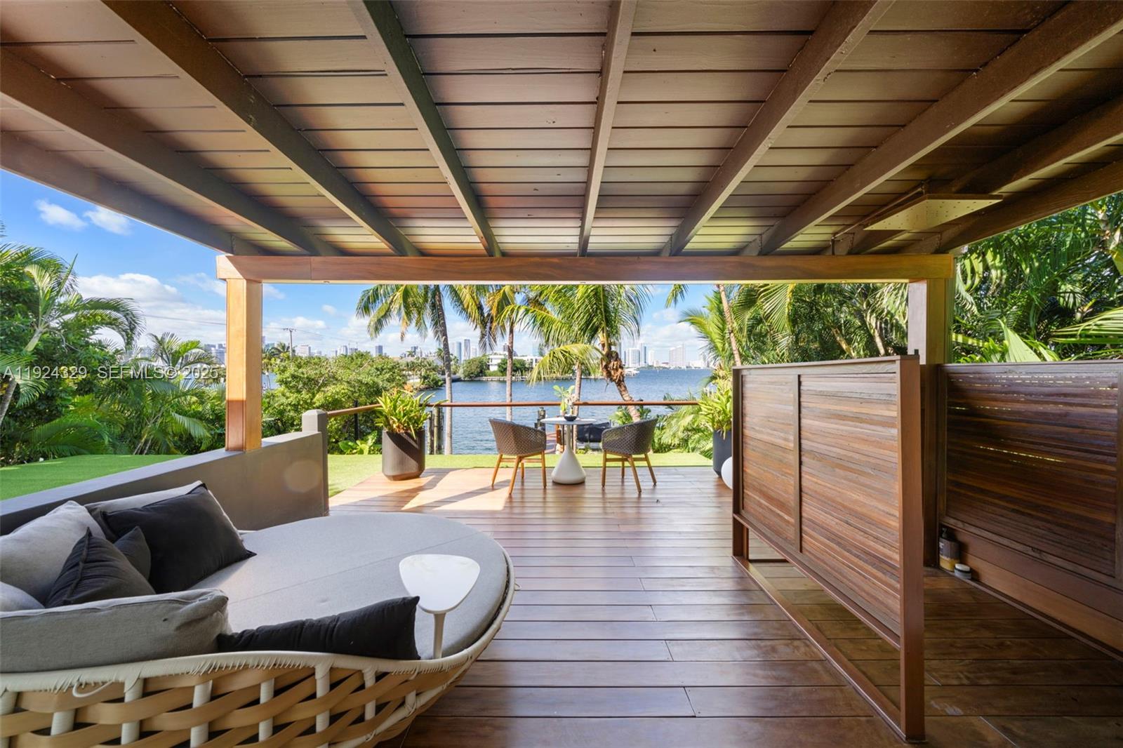 244 W San Marino Dr Miami Beach, FL 33139