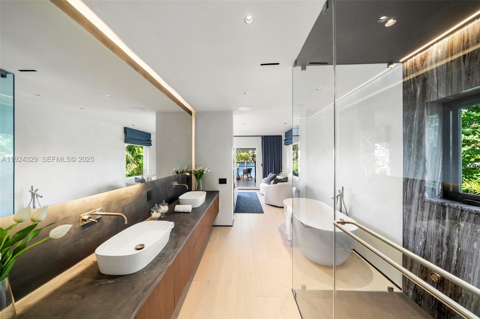 244 W San Marino Dr Miami Beach, FL 33139