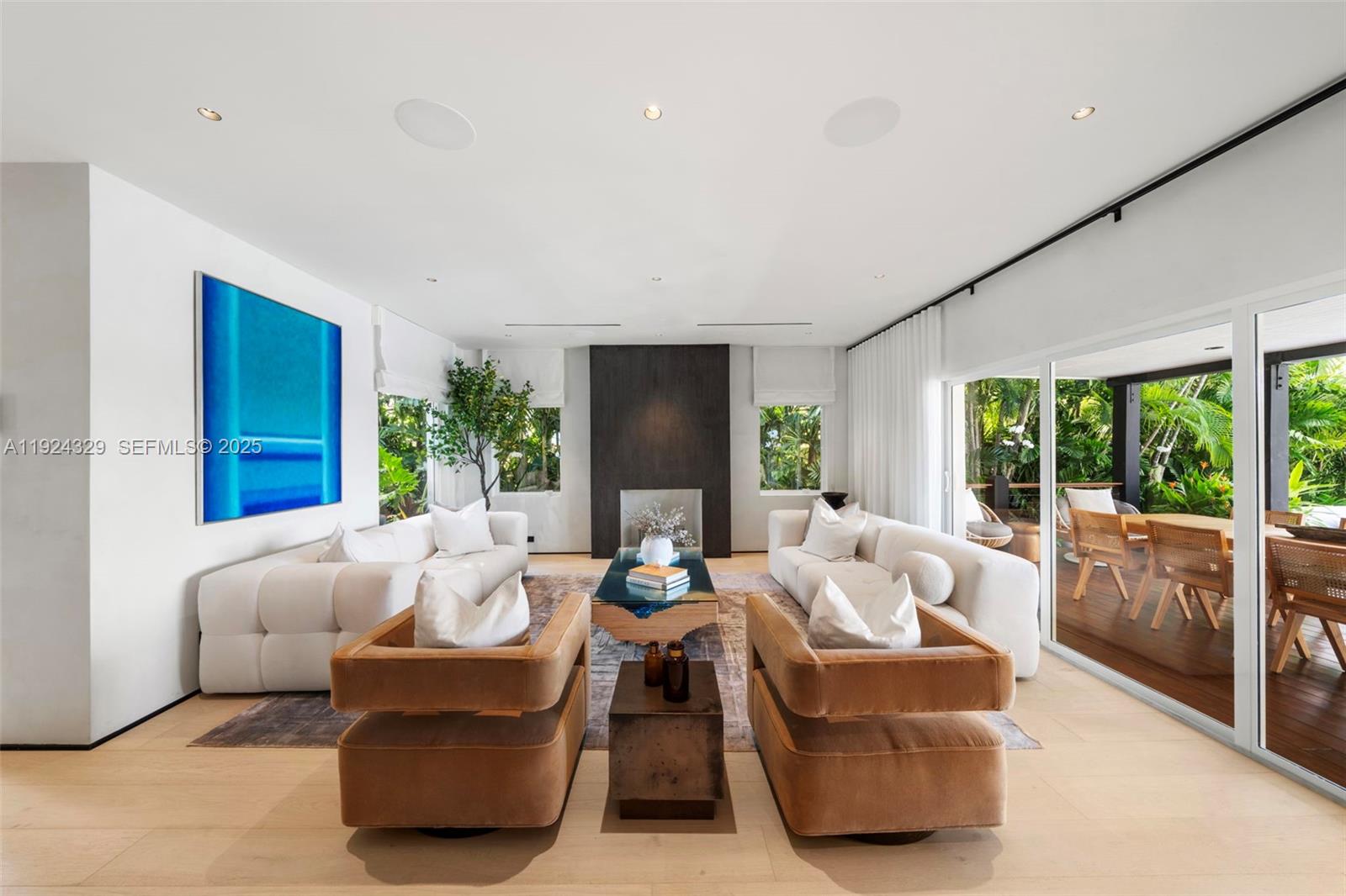 244 W San Marino Dr Miami Beach, FL 33139