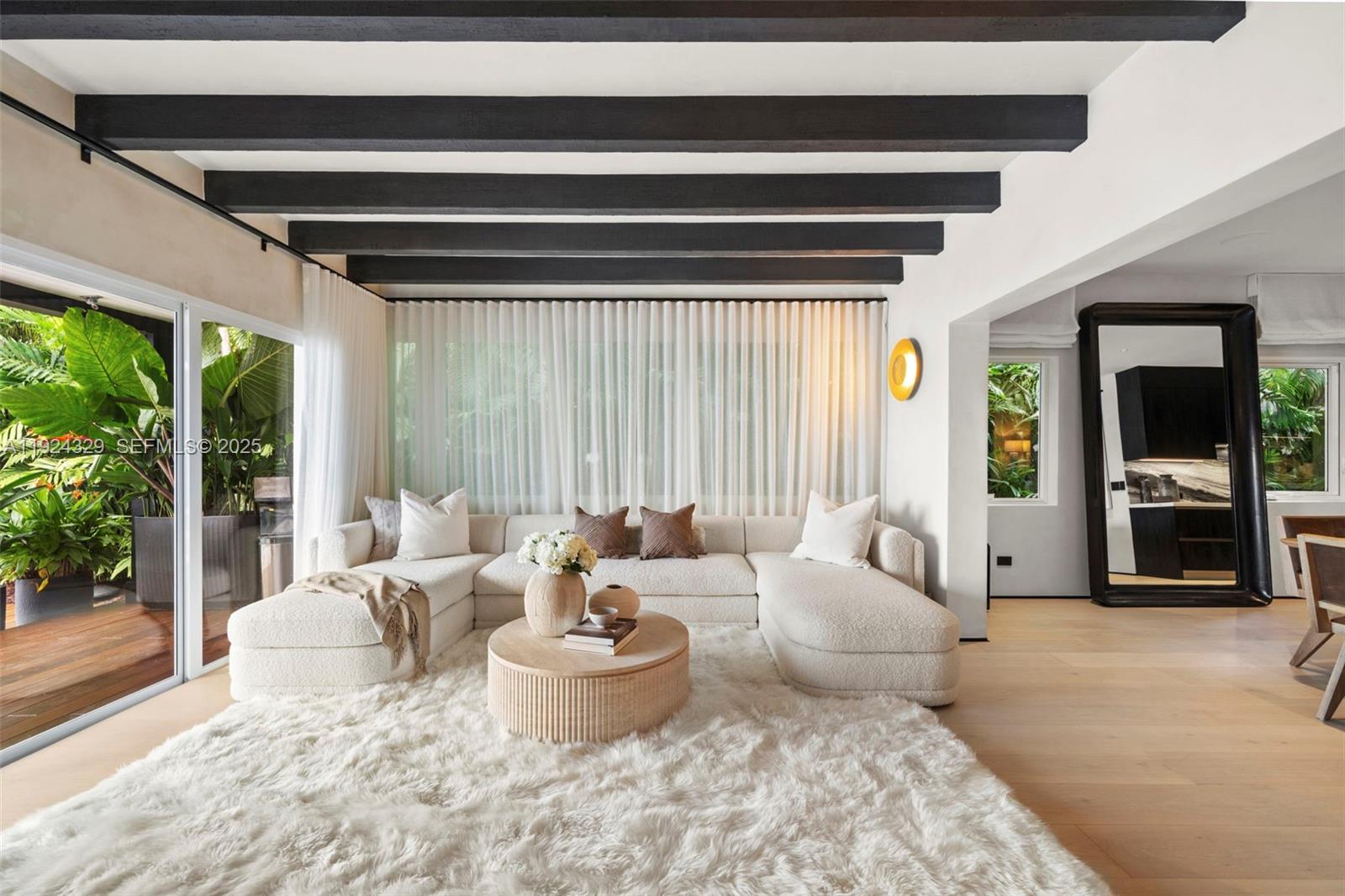 244 W San Marino Dr Miami Beach, FL 33139