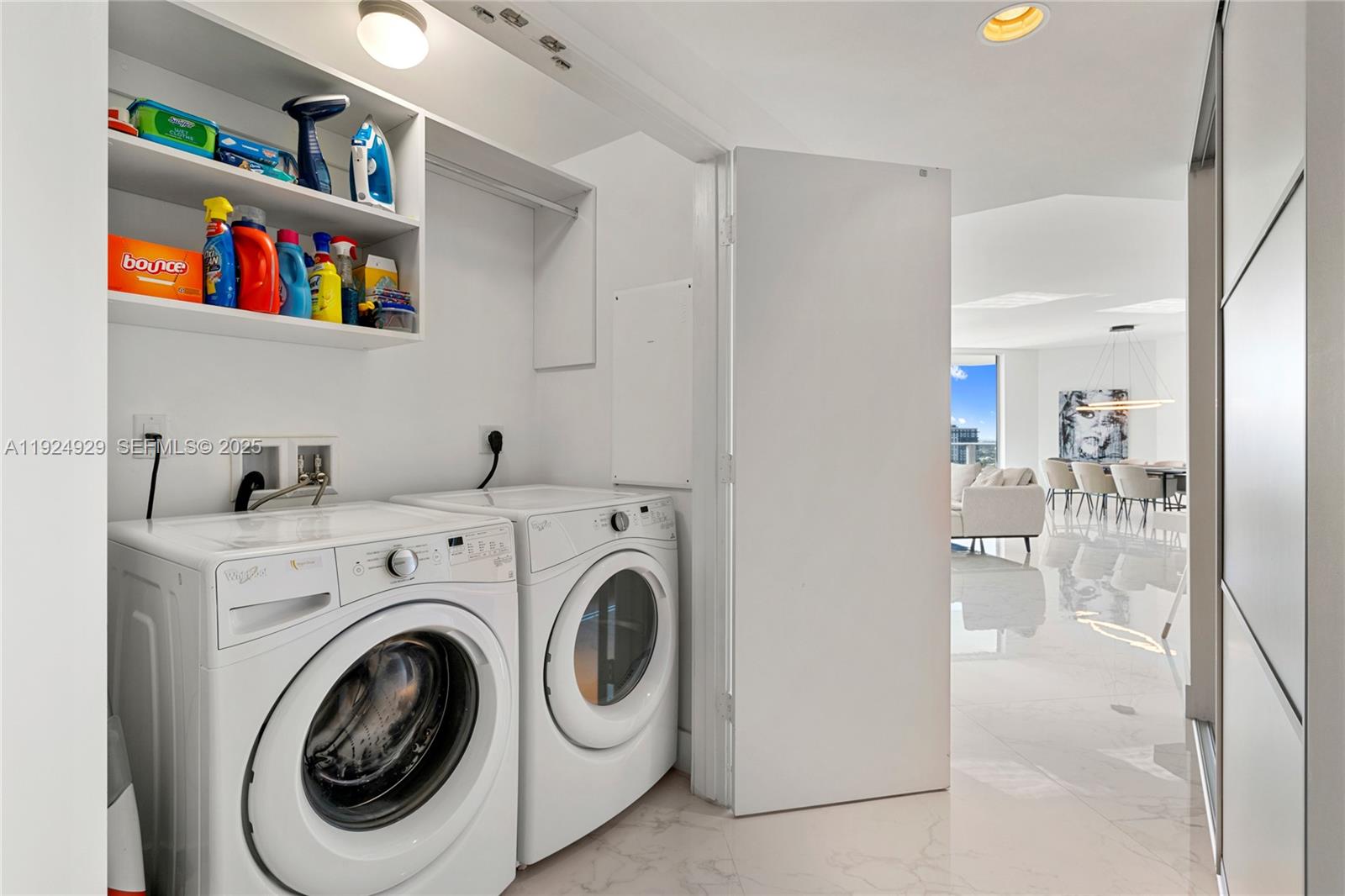 17111 Biscayne Blvd #2002 North Miami Beach, FL 33160