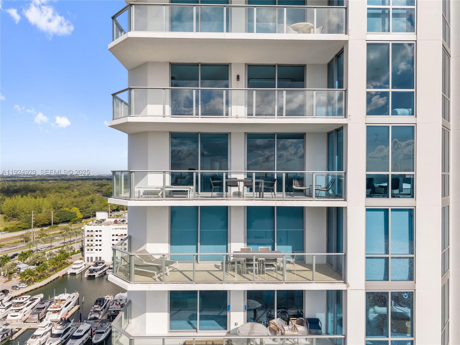 17111 Biscayne Blvd #2002 North Miami Beach, FL 33160