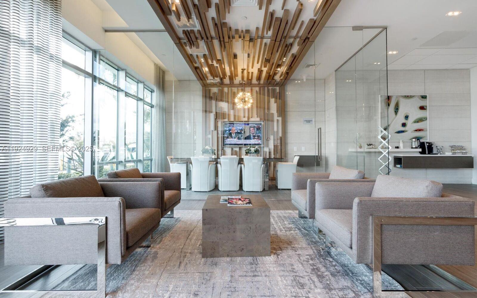 17111 Biscayne Blvd #2002 North Miami Beach, FL 33160