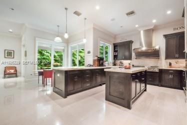 7821 SW 54th Ct Miami, FL 33143