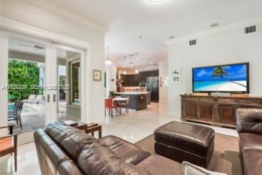 7821 SW 54th Ct Miami, FL 33143