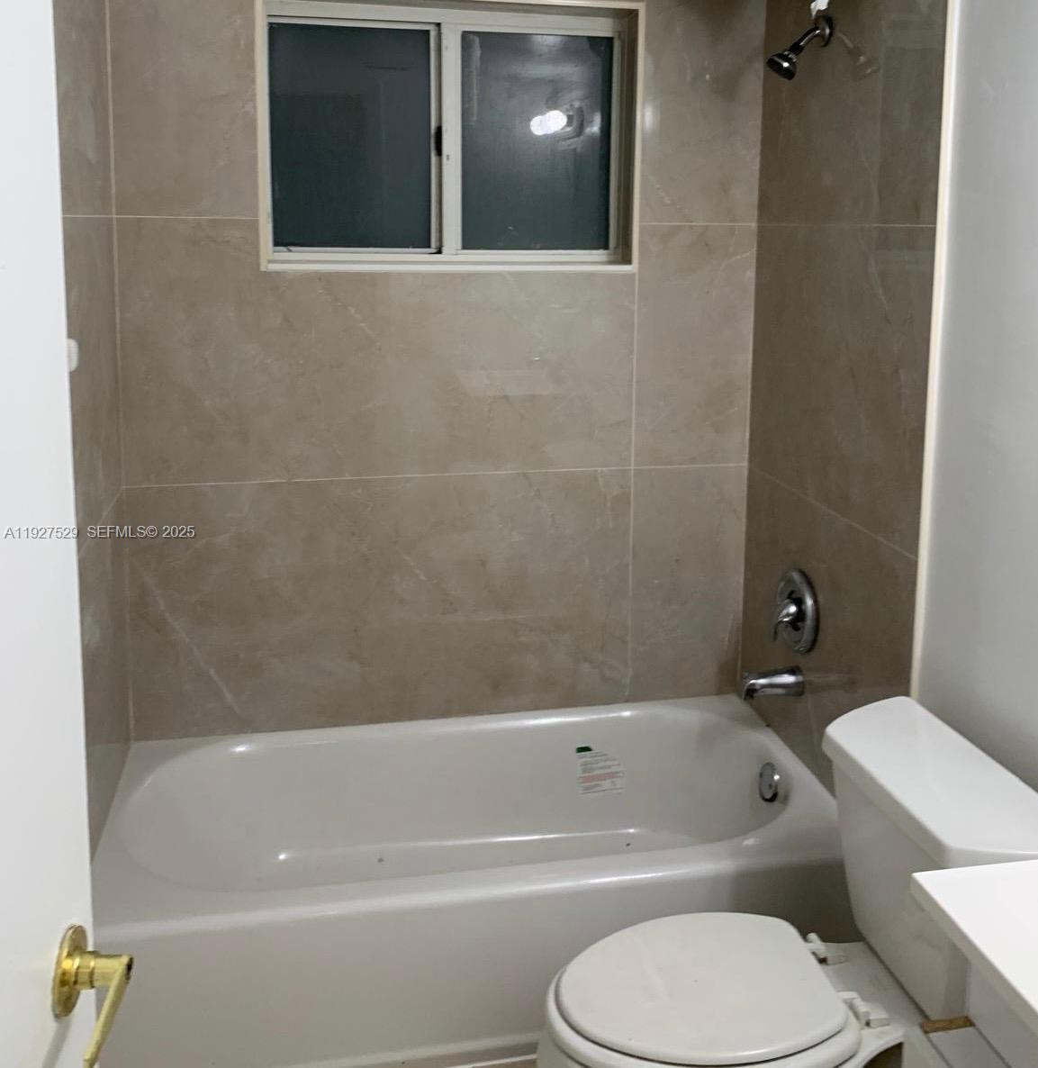 151 SE 6th Ave #2 Pompano Beach, FL 33060