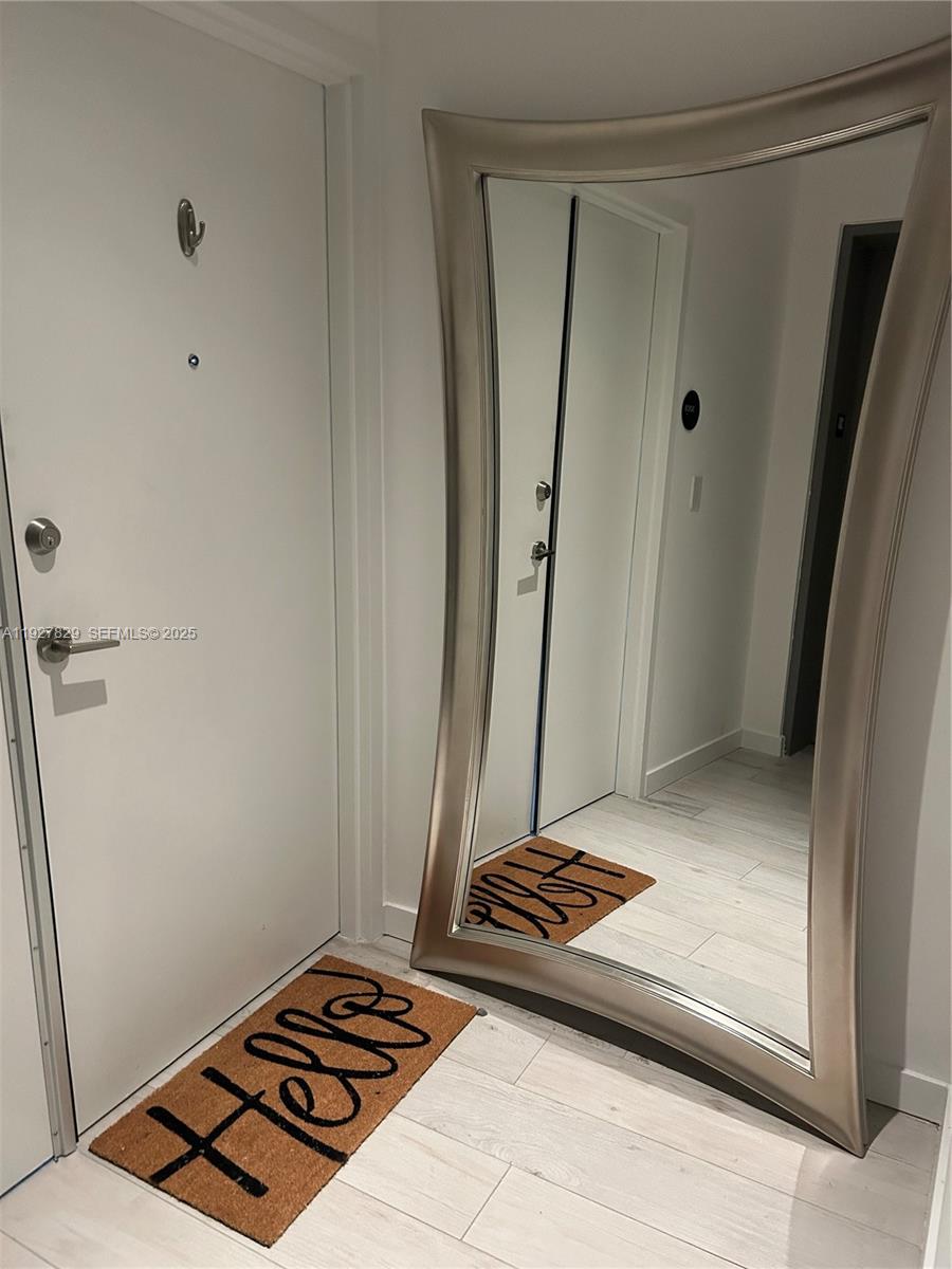 480 NE 31st St #3001 Miami, FL 33137