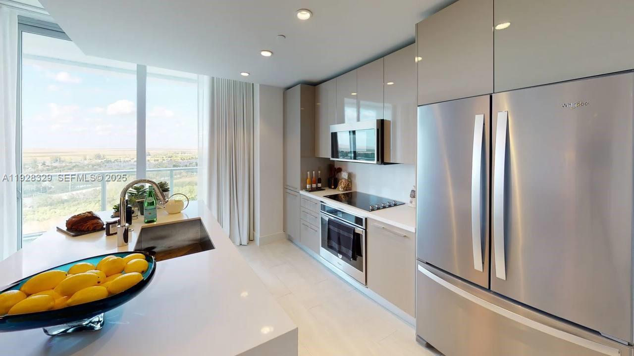 2000 Metropica Way #1701 Sunrise, FL 33323