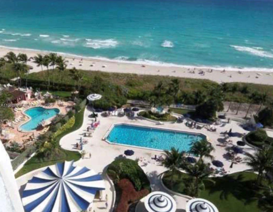 5161 Collins Ave #1701