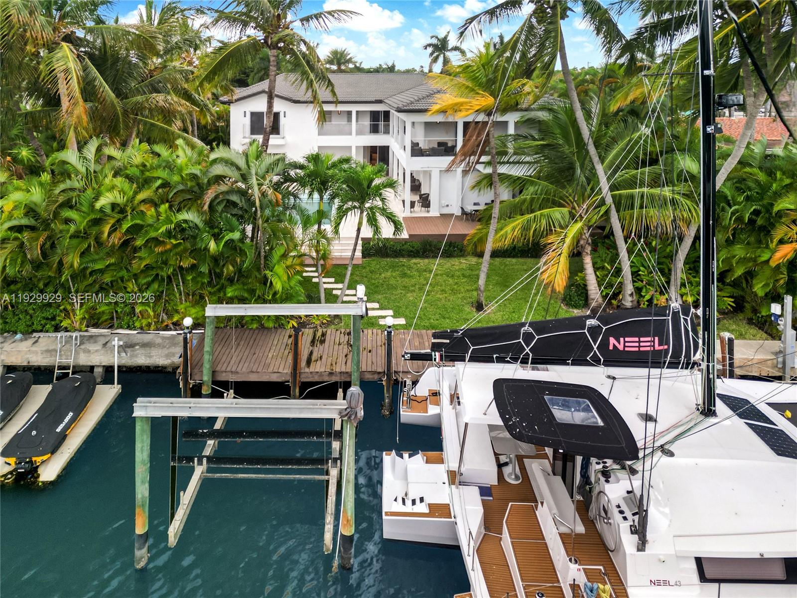 431 Layne Blvd Hallandale Beach, FL 33009