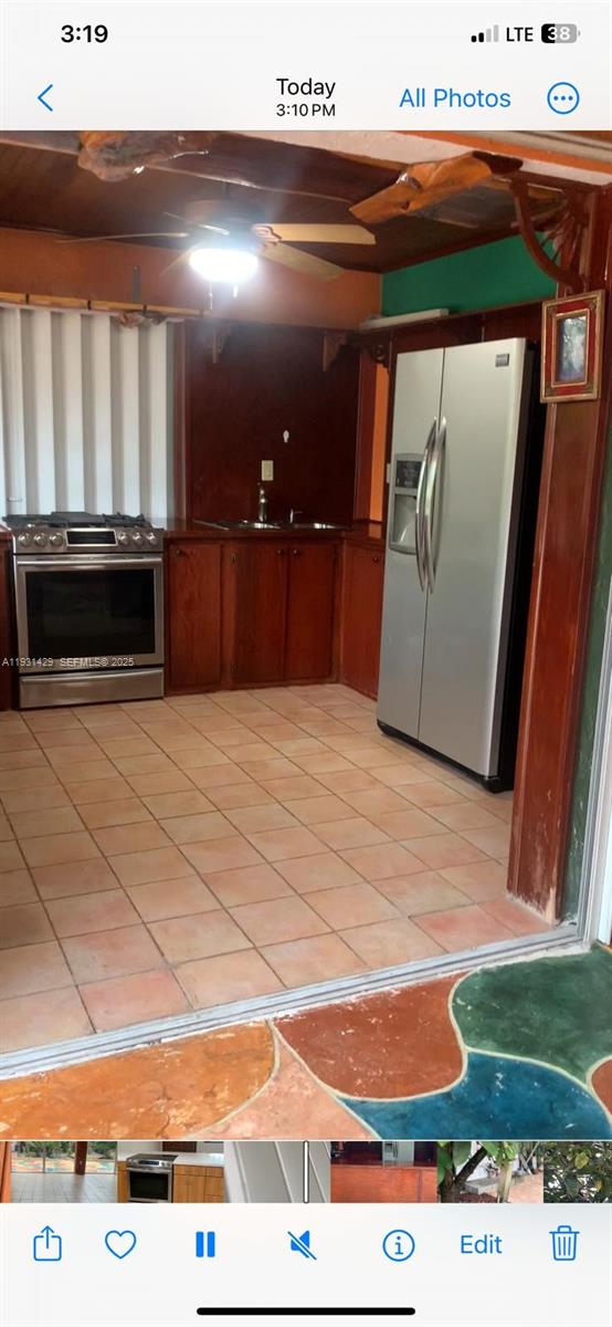 10955 SW 56th St Miami, FL 33165