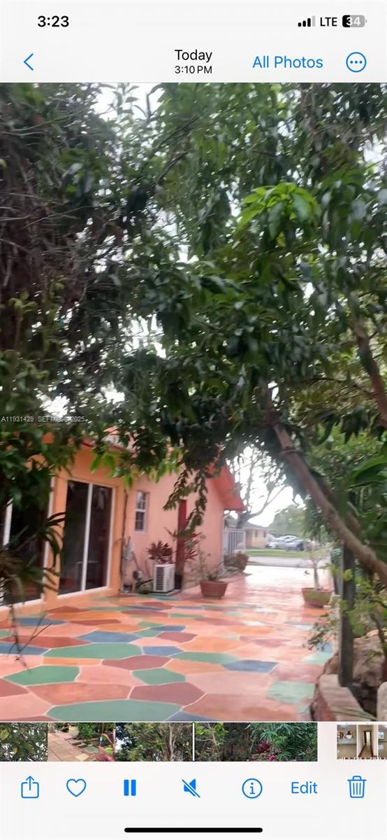 10955 SW 56th St Miami, FL 33165