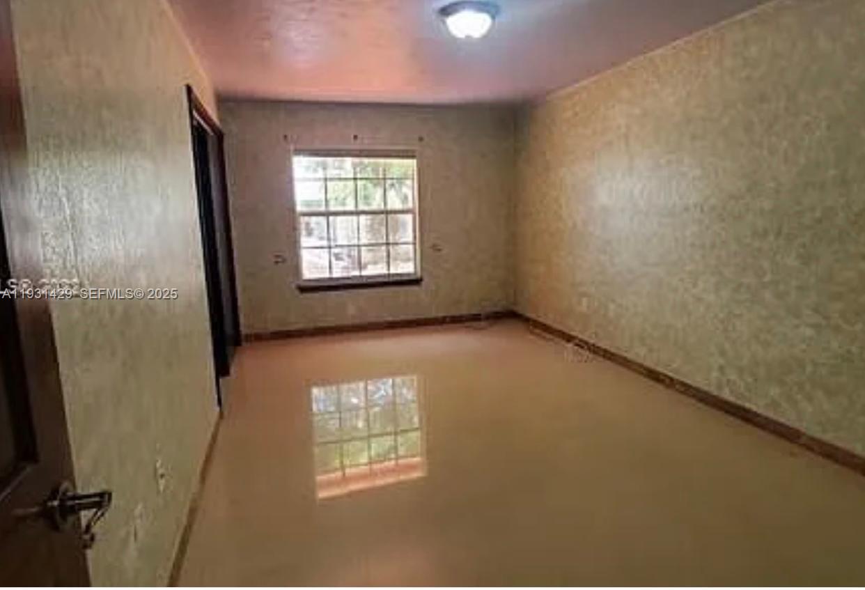 10955 SW 56th St Miami, FL 33165