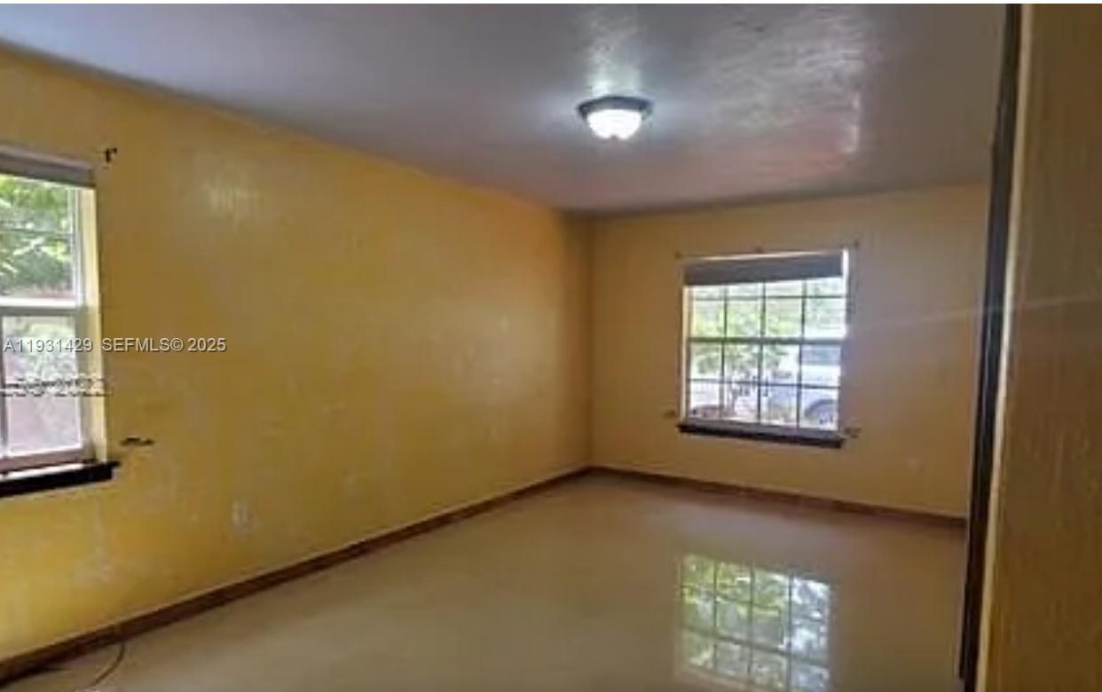 10955 SW 56th St Miami, FL 33165