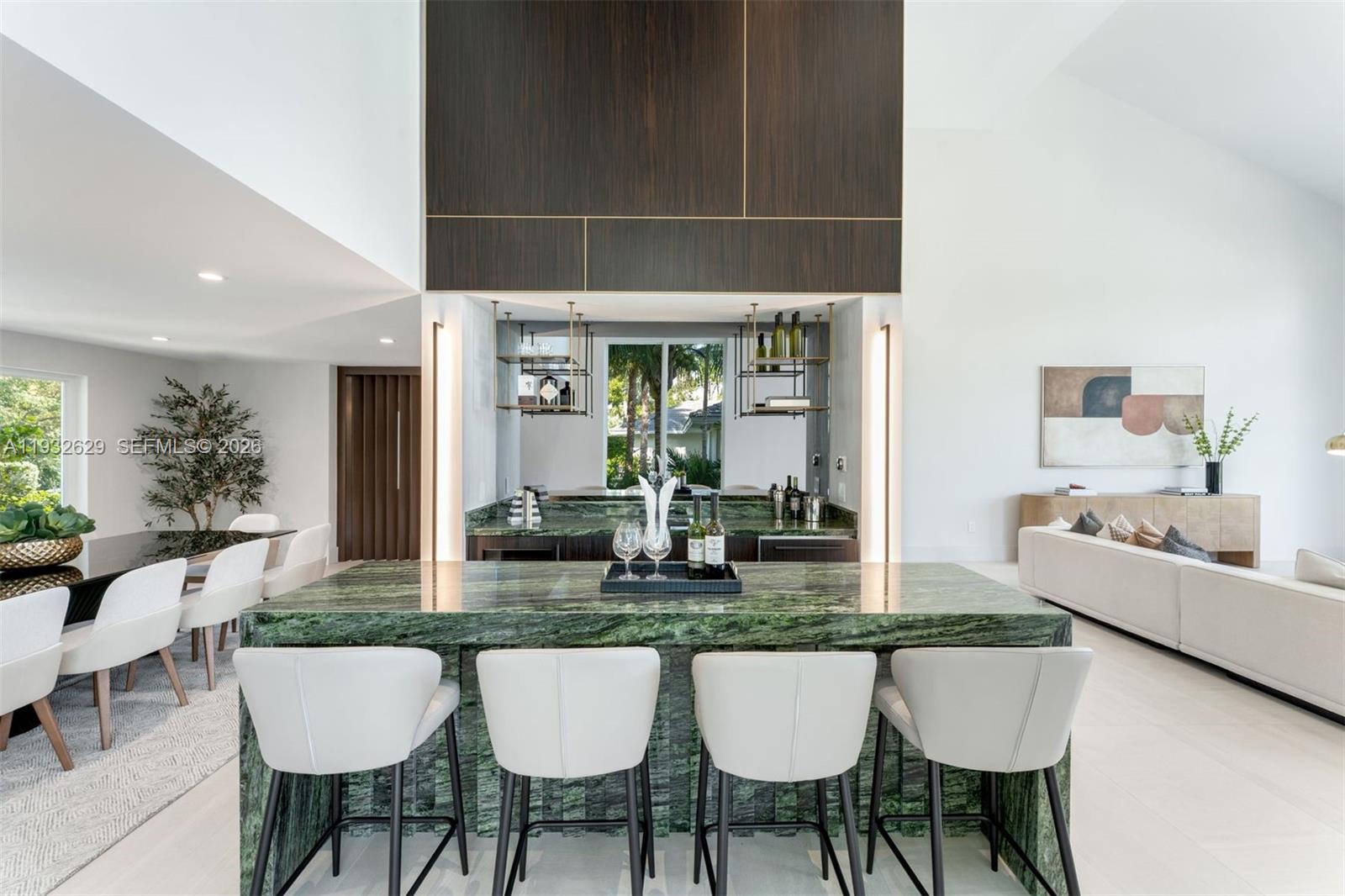 6970 Sunrise Dr Coral Gables, FL 33133