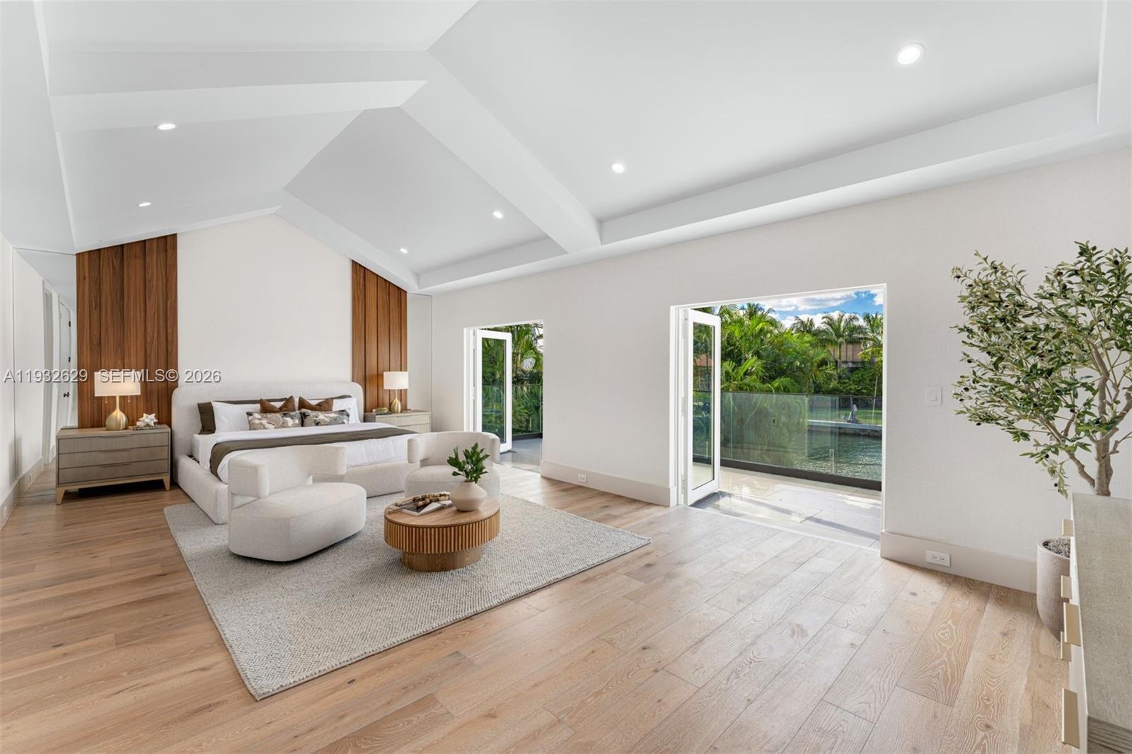 6970 Sunrise Dr Coral Gables, FL 33133