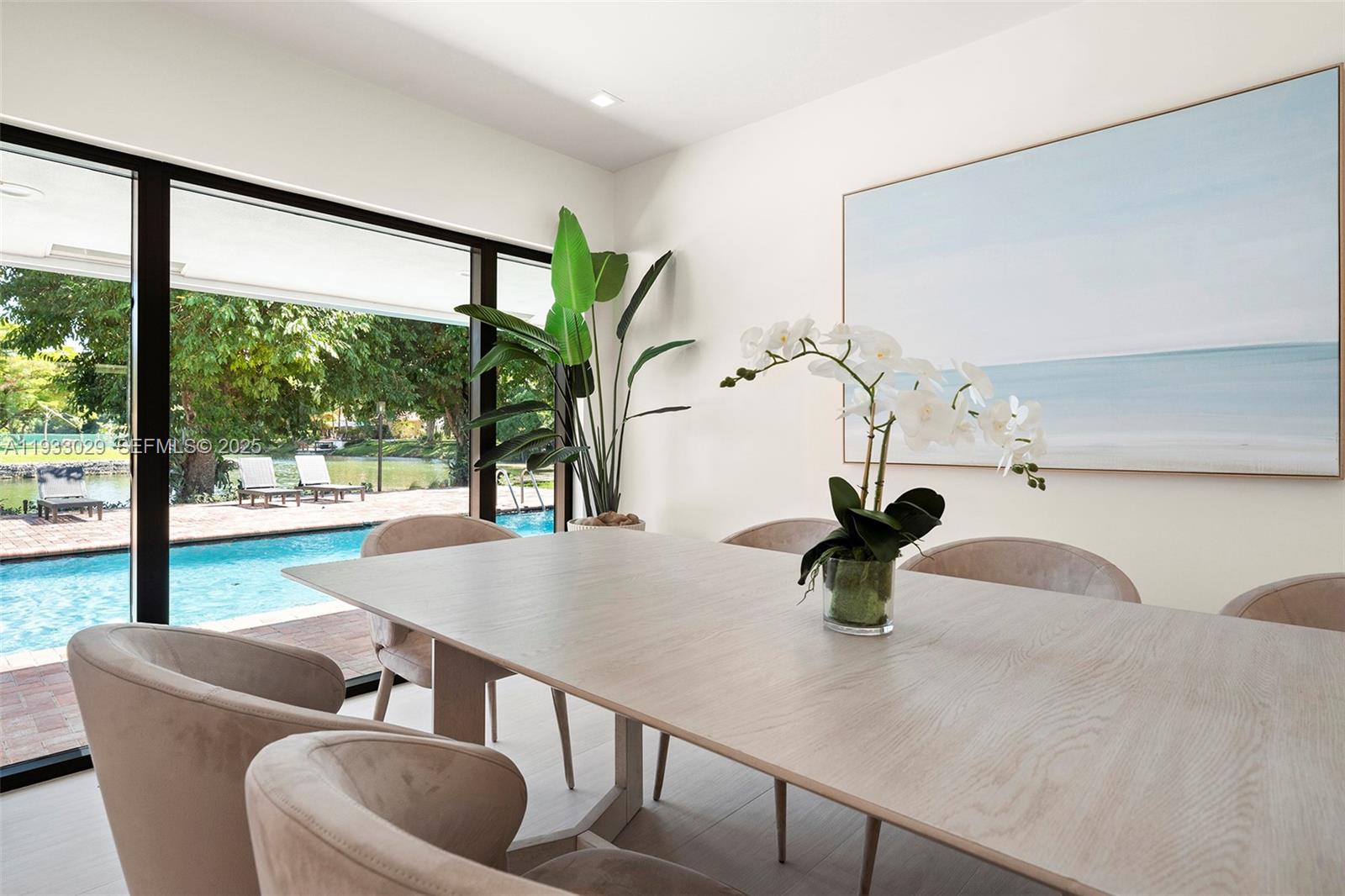 10945 SW 75th Ct Pinecrest, FL 33156