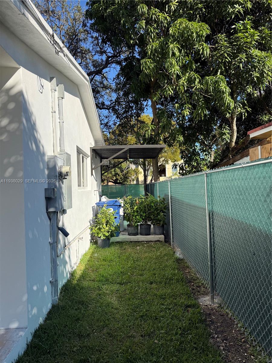 6091 SW 64th Ter South Miami, FL 33143