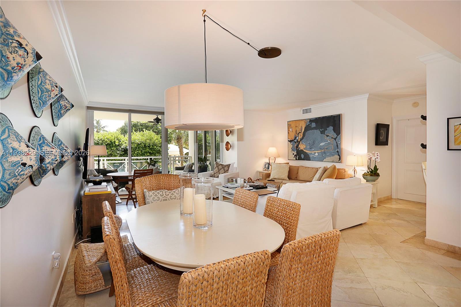 image Grand Bay Residences7