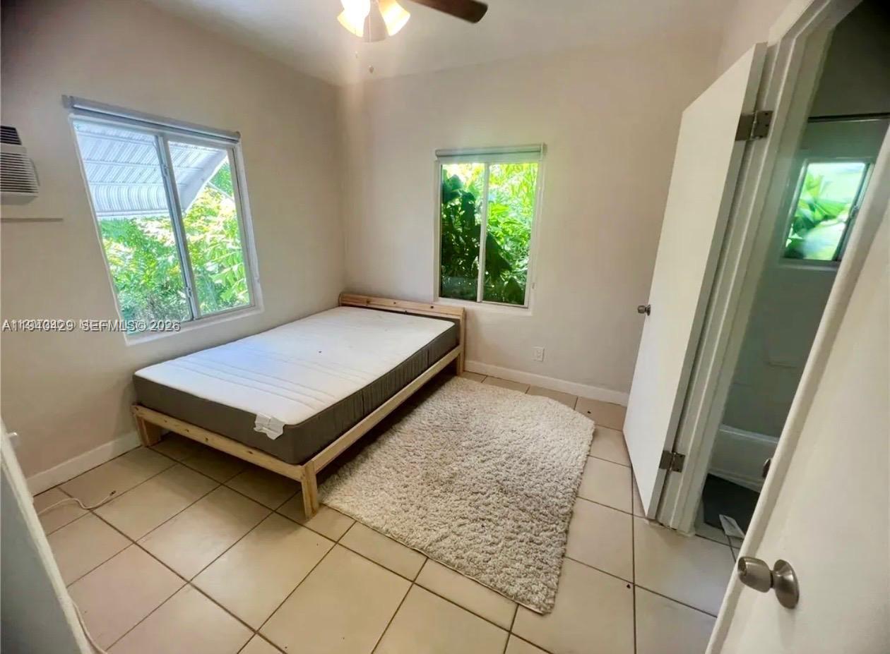 128 NW 53rd St Miami, FL 33127