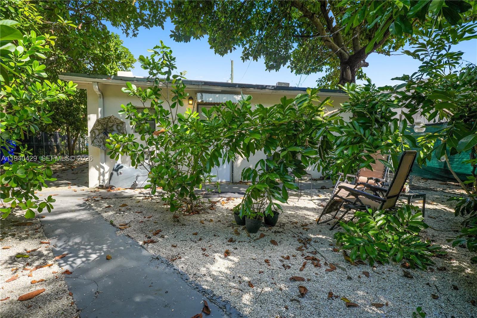 128 NW 53rd St Miami, FL 33127