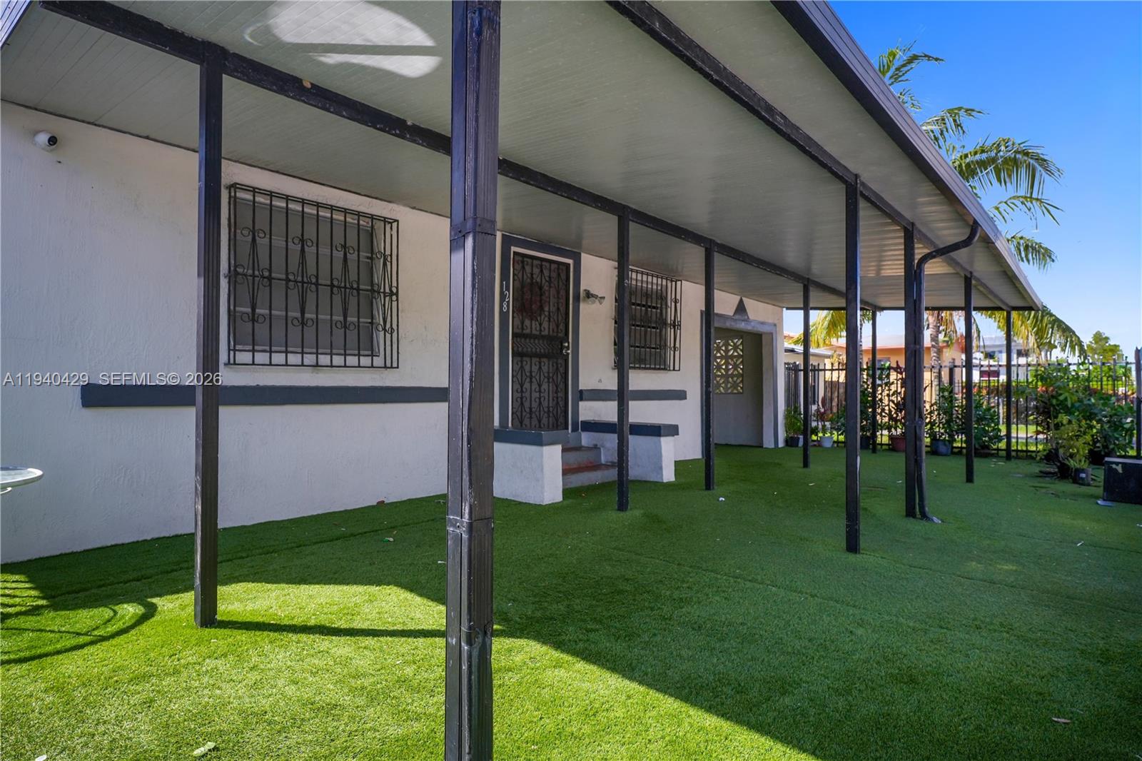 128 NW 53rd St Miami, FL 33127