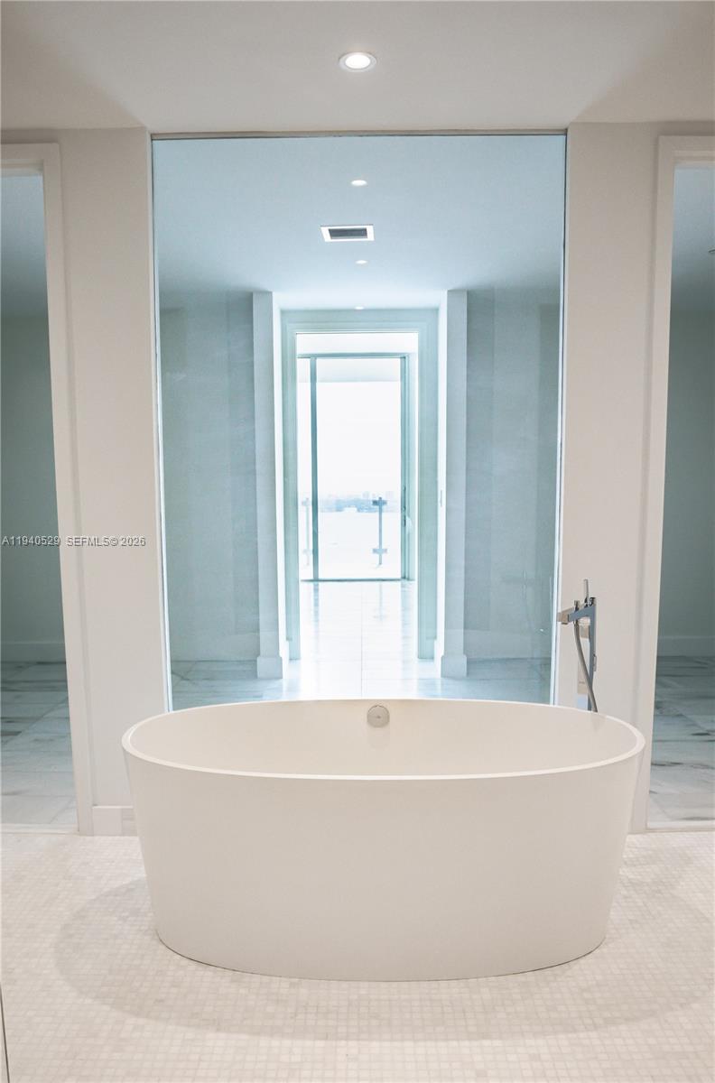 700 NE 26th Ter #4403 Miami, FL 33137