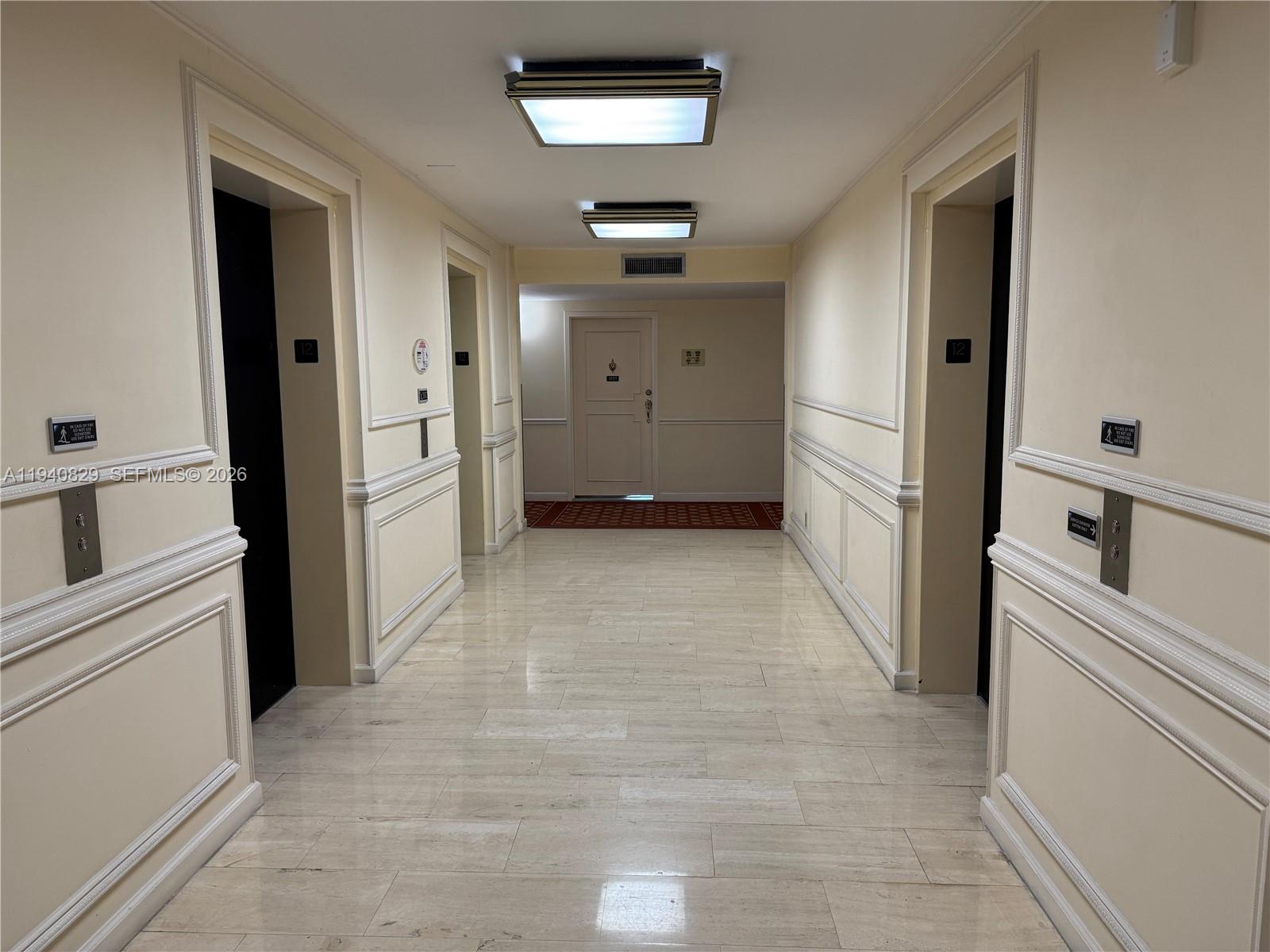 2500 Parkview Dr #1210 Hallandale Beach, FL 33009