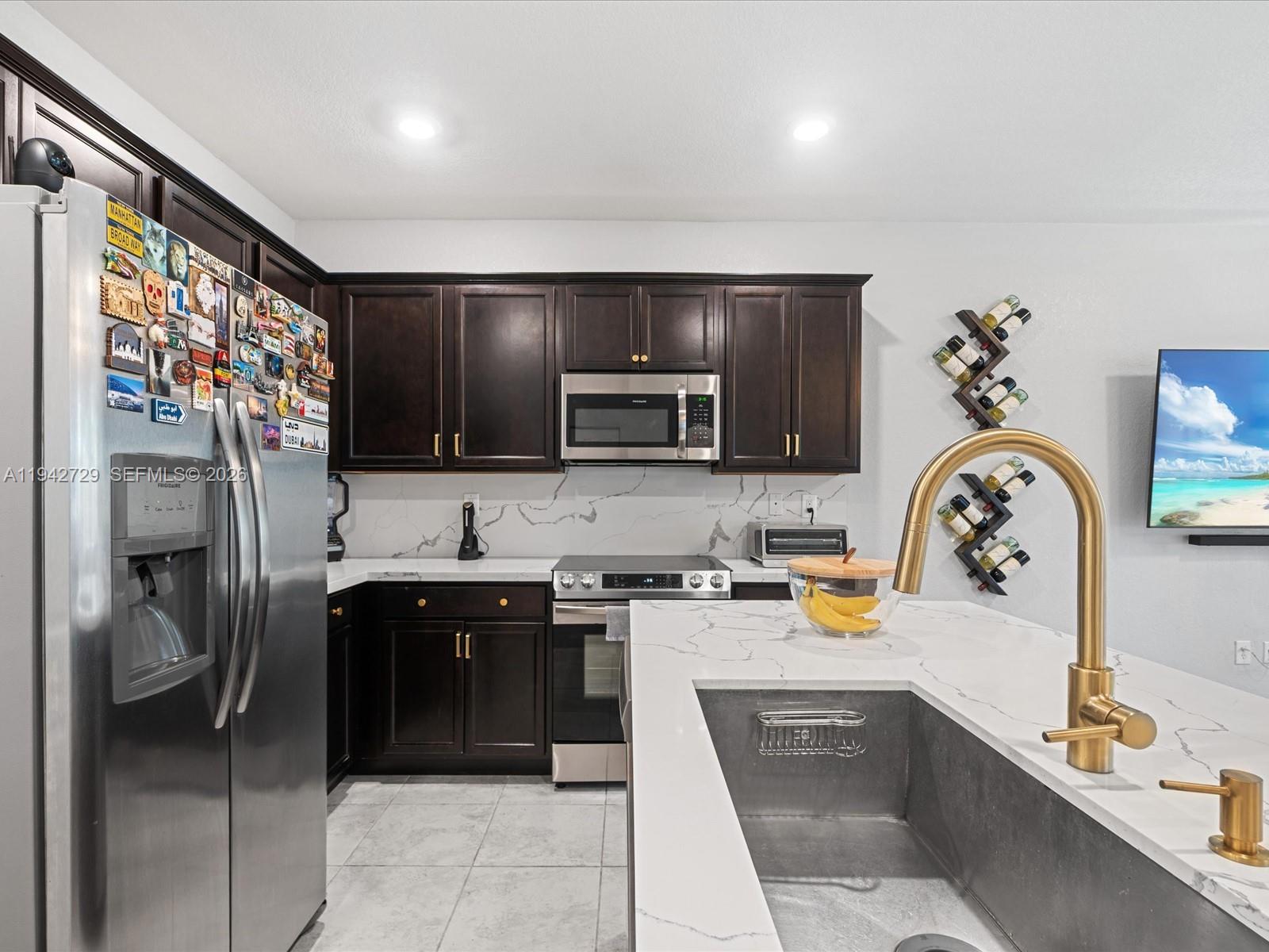 20626 NE 2nd Ct Miami, FL 33179