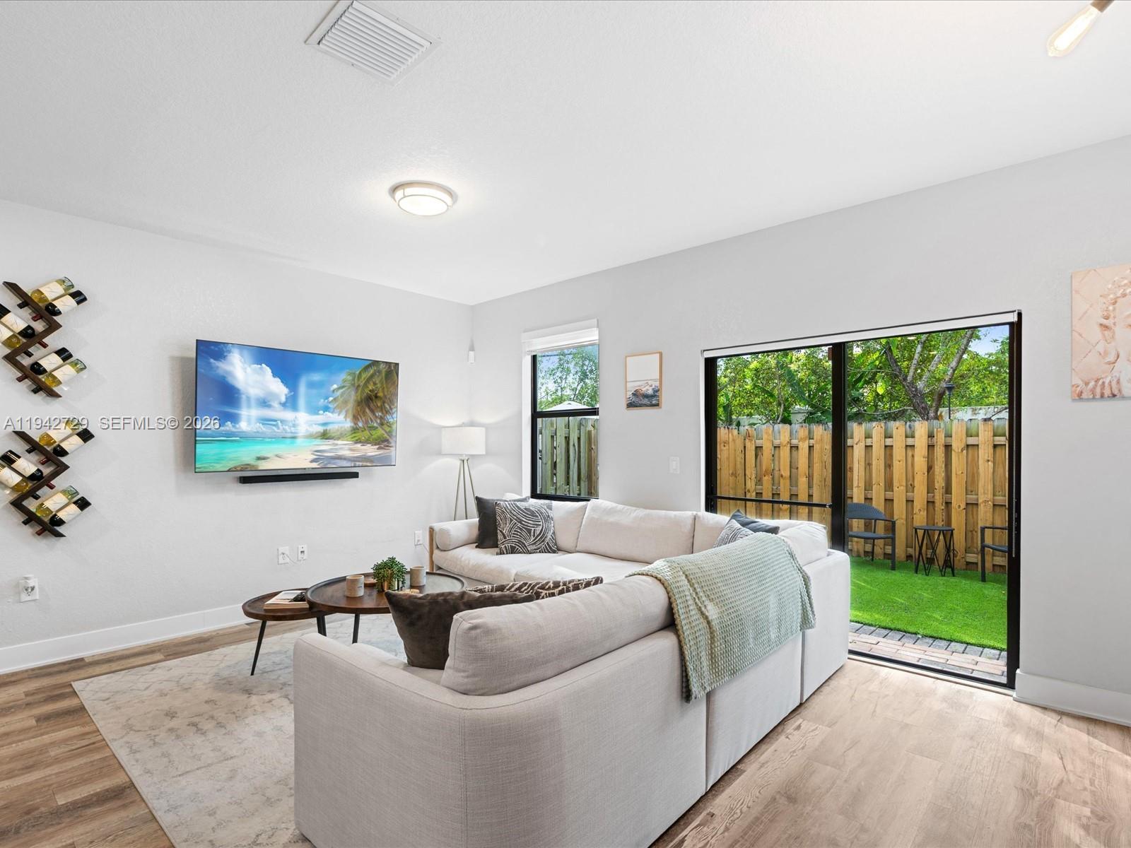 20626 NE 2nd Ct Miami, FL 33179