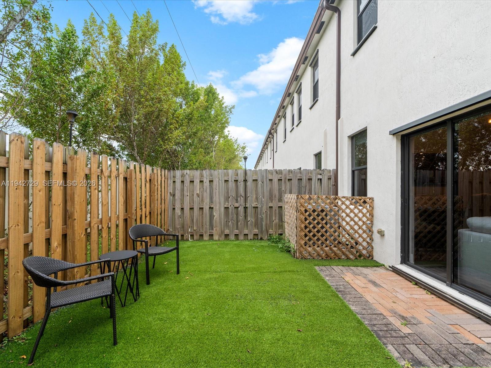 20626 NE 2nd Ct Miami, FL 33179