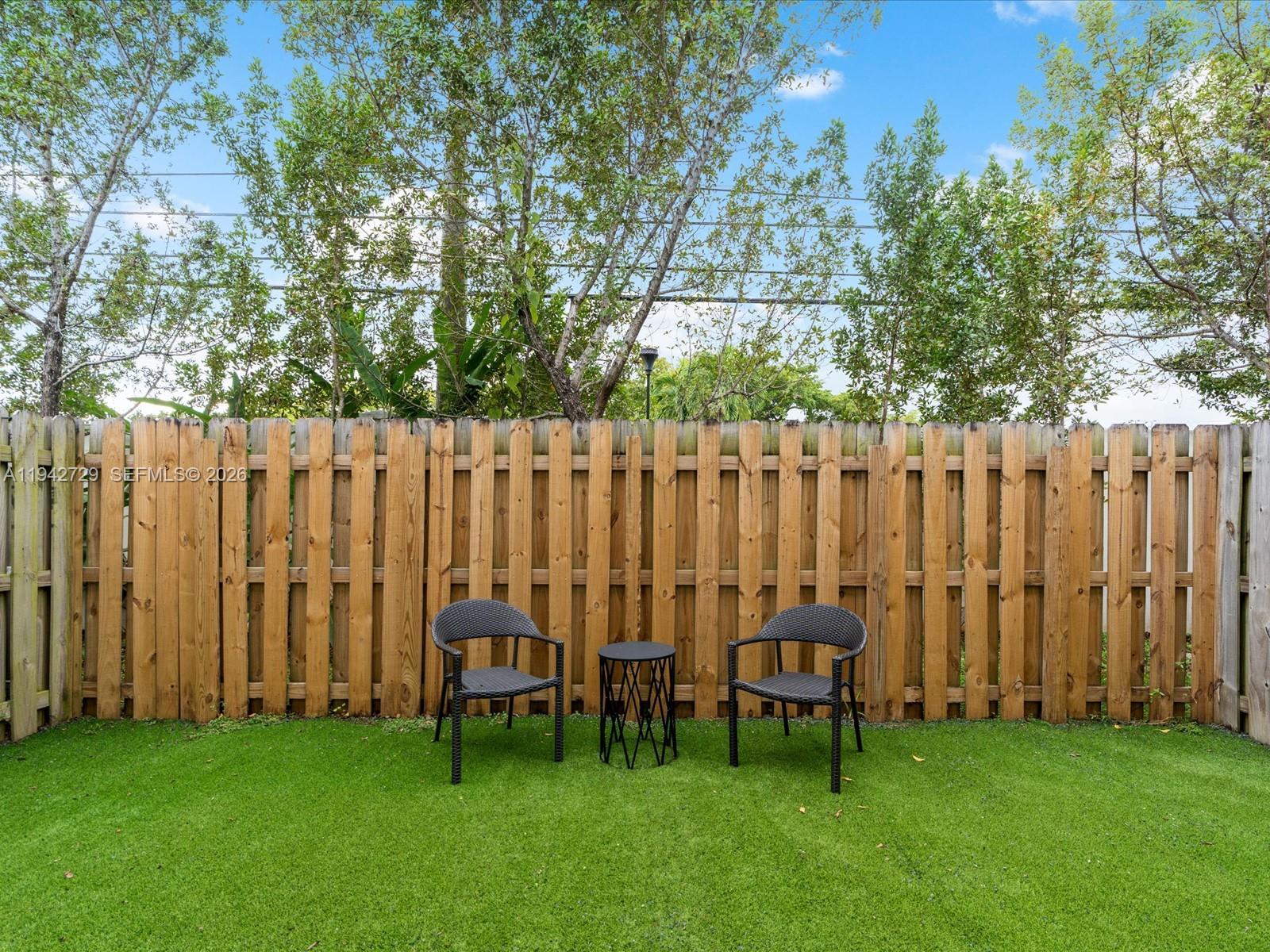 20626 NE 2nd Ct Miami, FL 33179