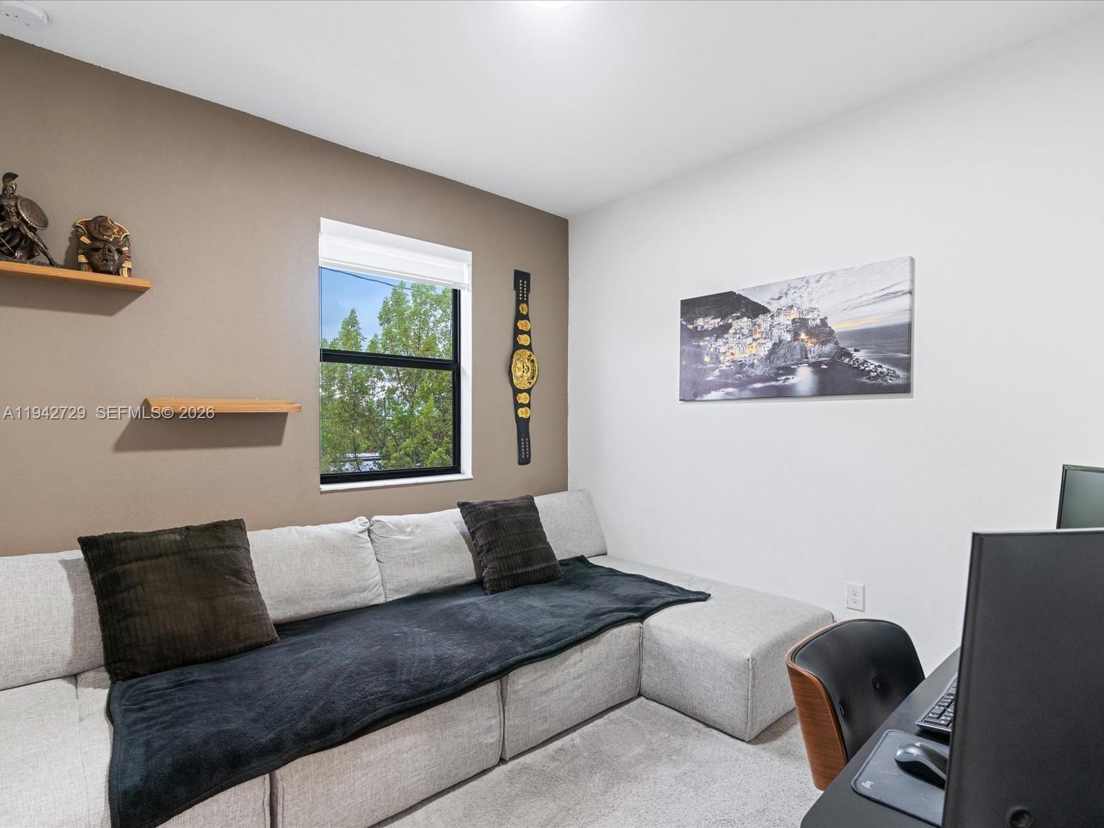 20626 NE 2nd Ct Miami, FL 33179