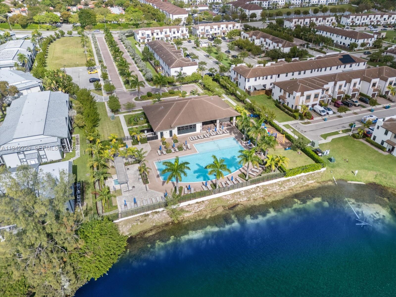 20626 NE 2nd Ct Miami, FL 33179