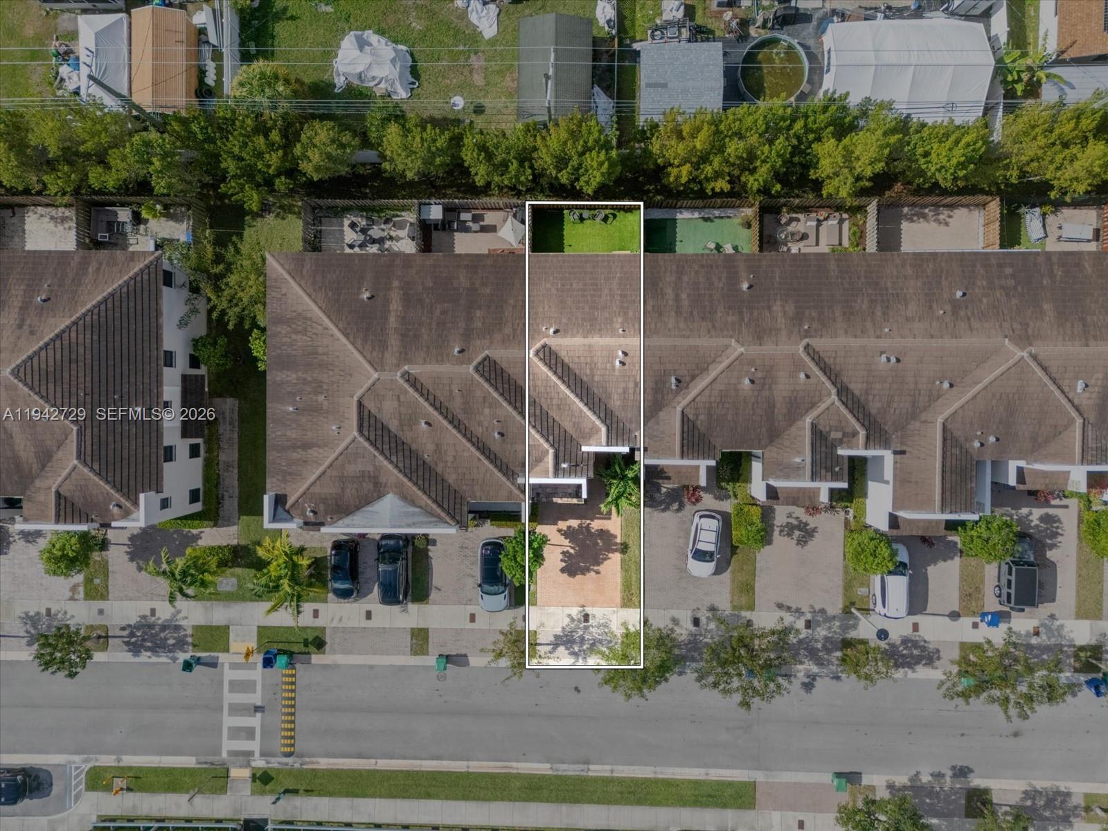 20626 NE 2nd Ct Miami, FL 33179