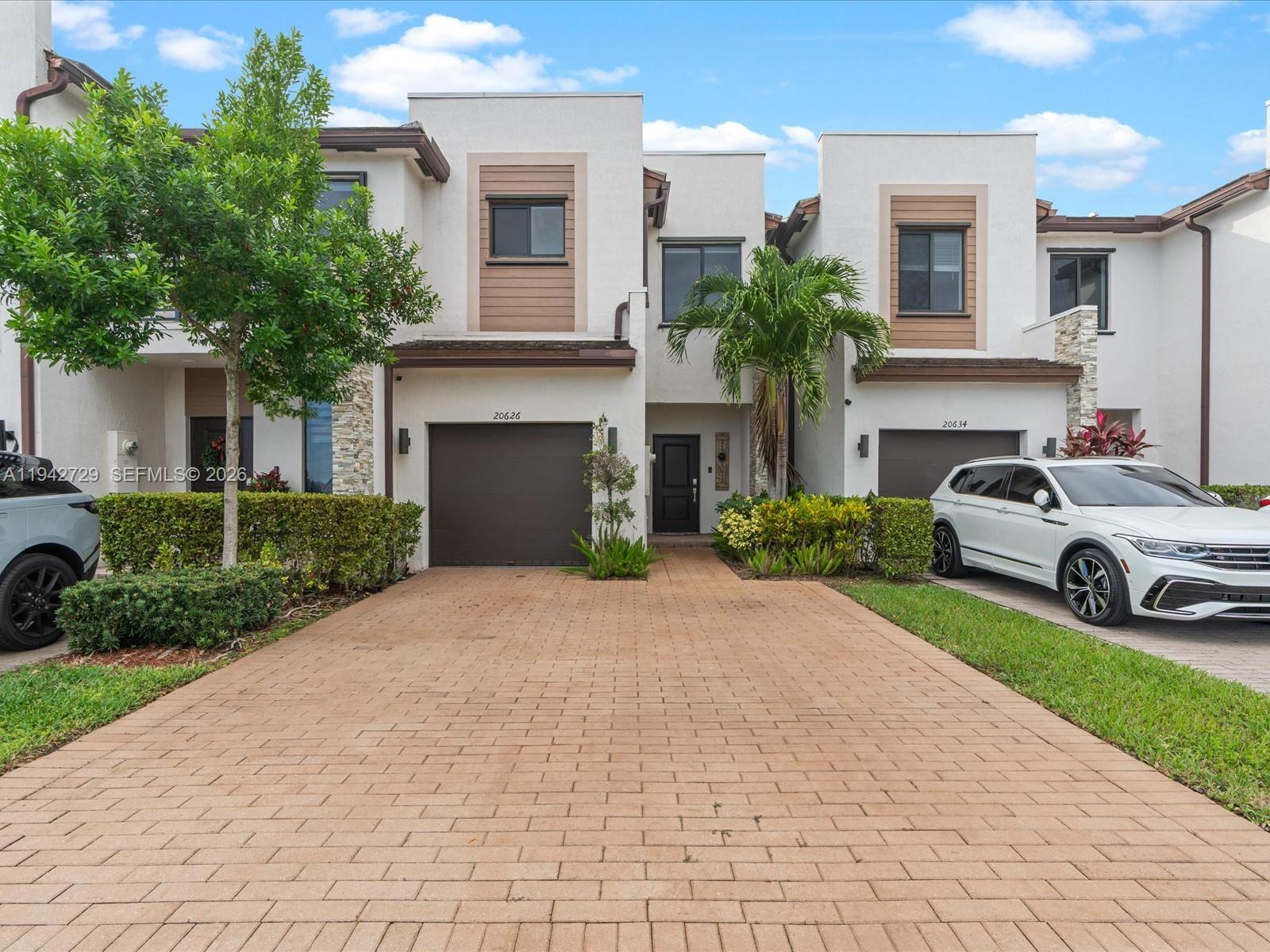 20626 NE 2nd Ct Miami, FL 33179