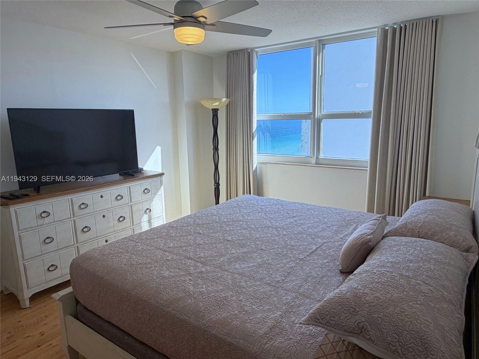 image 2080 Ocean Drive11