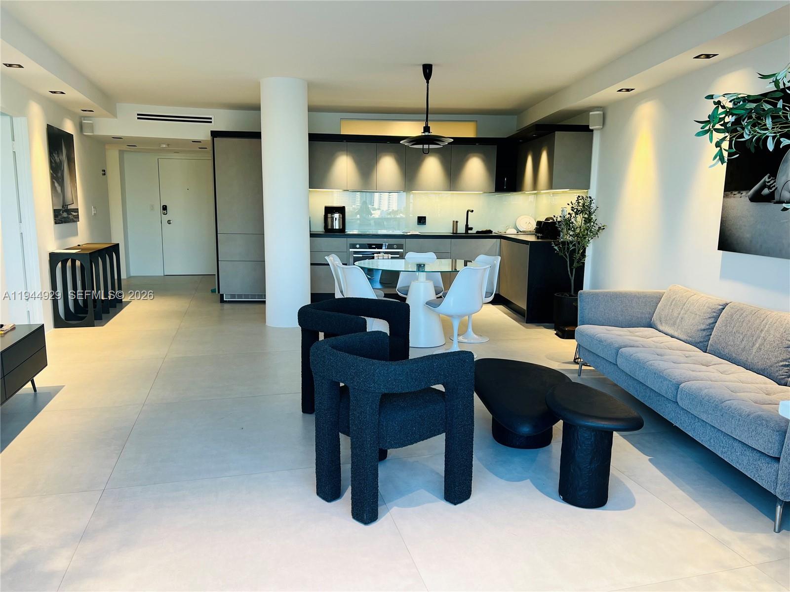 900 Bay Dr #410 Miami Beach, FL 33141