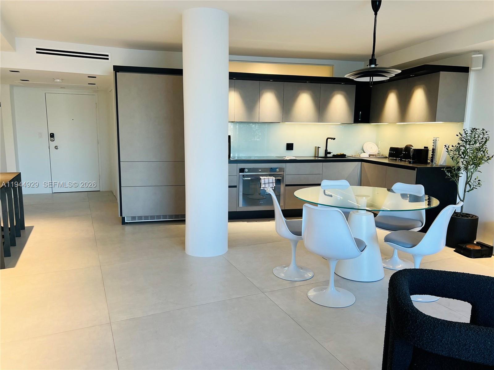 900 Bay Dr #410 Miami Beach, FL 33141