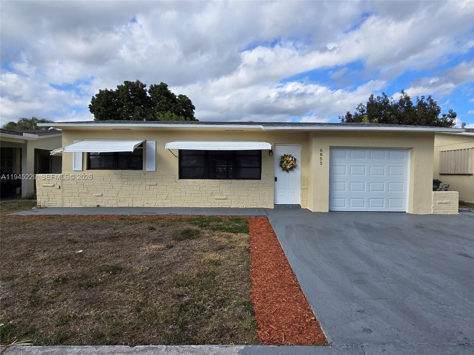 6855 NW 9th St Margate, FL 33063