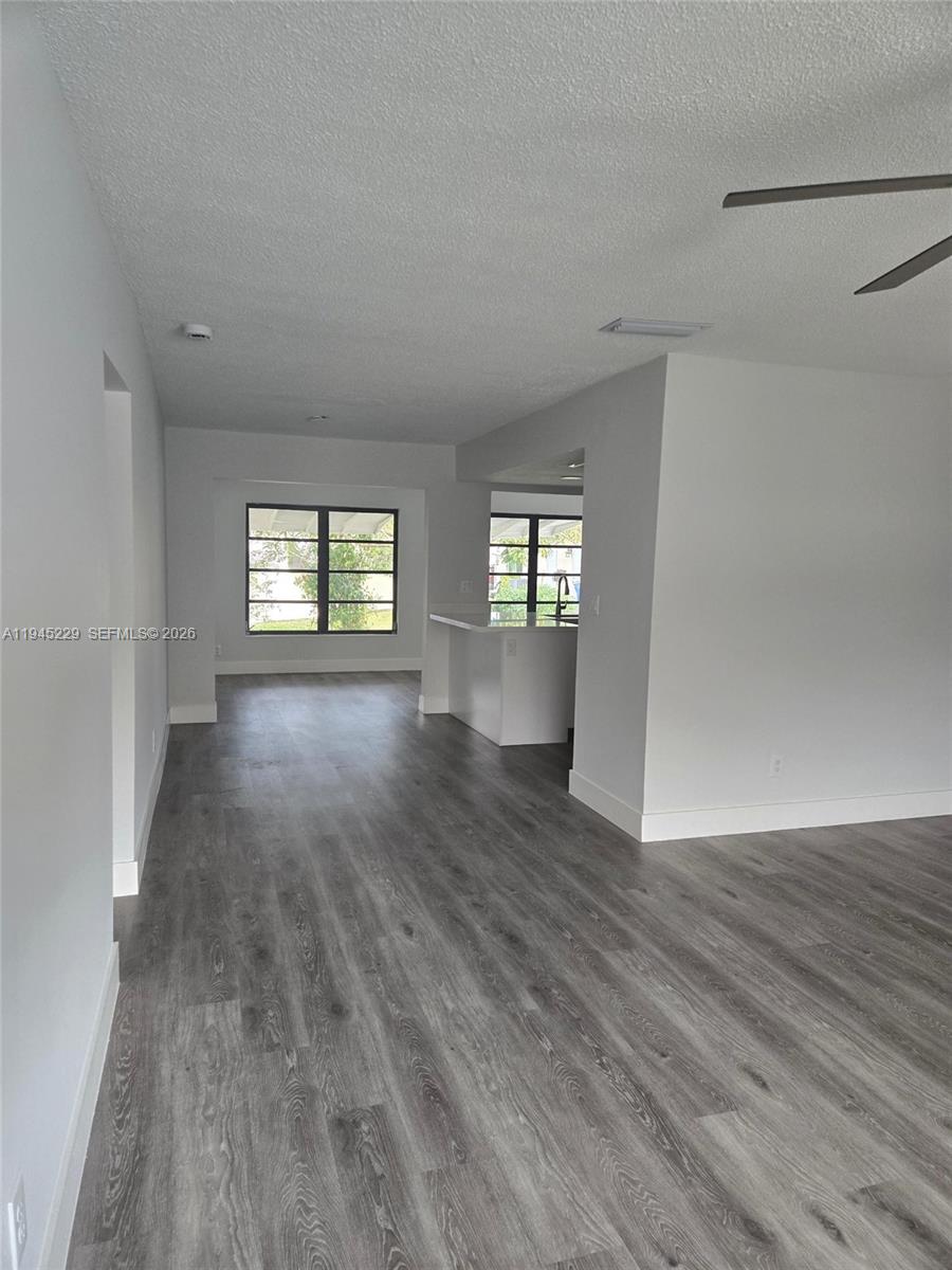 6855 NW 9th St Margate, FL 33063