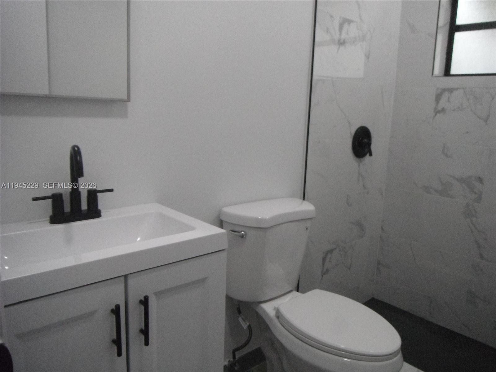 6855 NW 9th St Margate, FL 33063