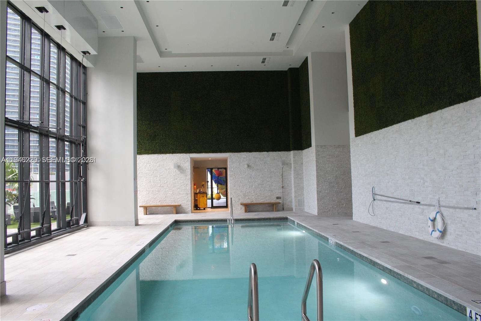 image 1010 Brickell54