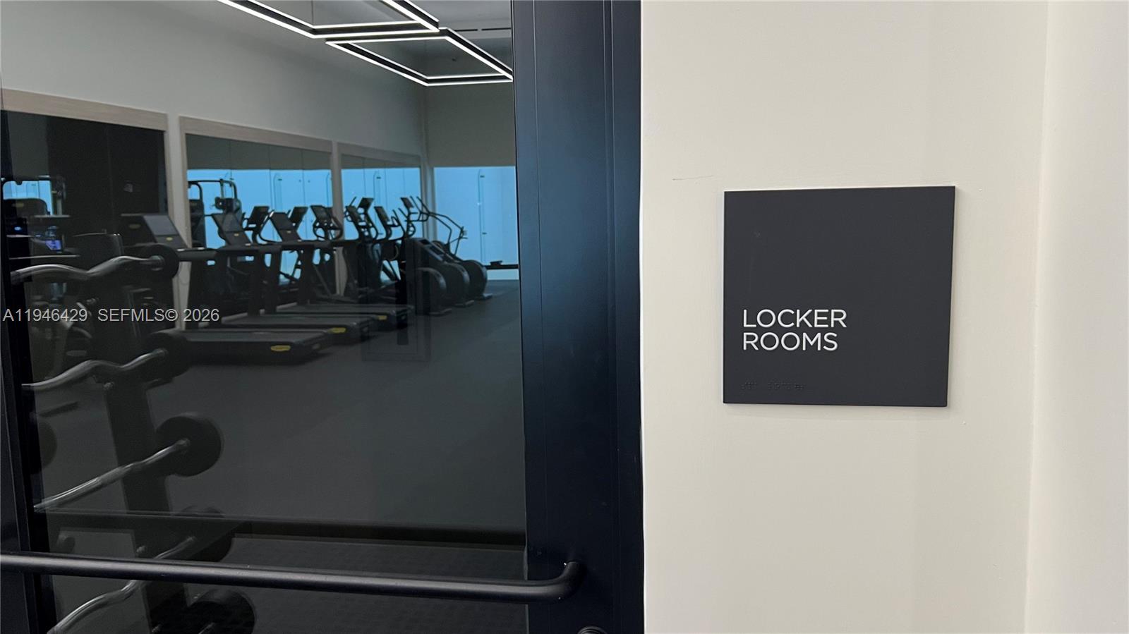 225 N Miami Ave #212 Miami, FL 33128