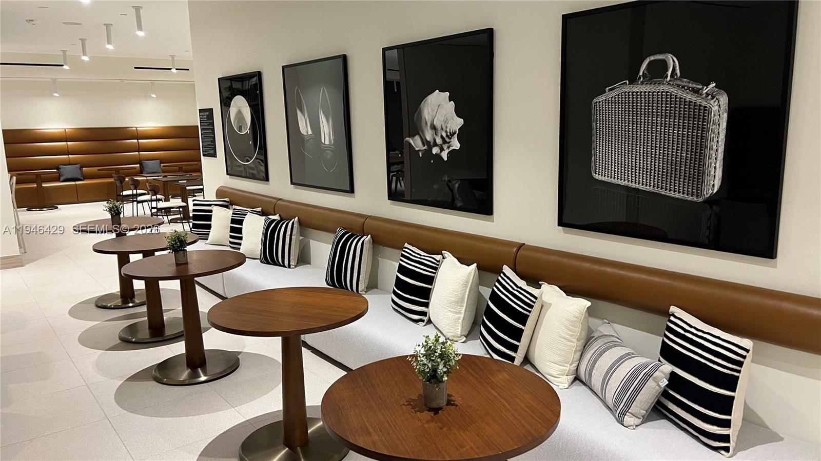 225 N Miami Ave #212 Miami, FL 33128