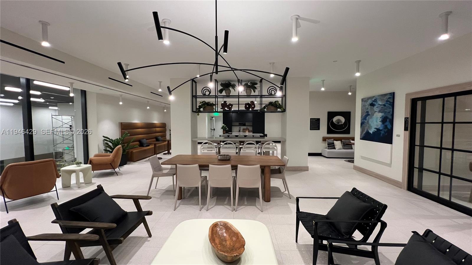 225 N Miami Ave #212 Miami, FL 33128