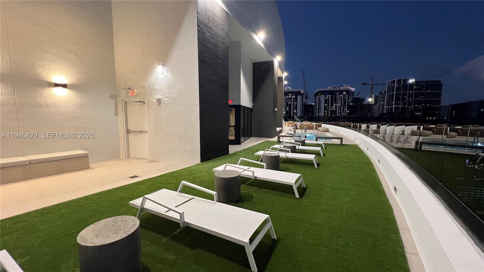 225 N Miami Ave #212 Miami, FL 33128