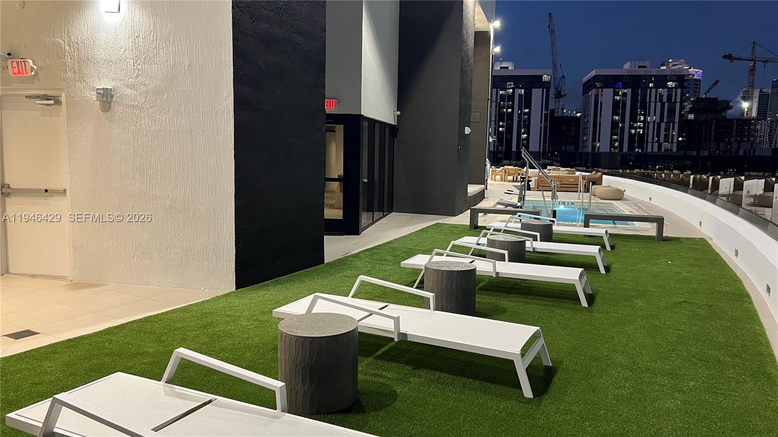 225 N Miami Ave #212 Miami, FL 33128